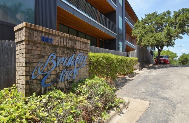 Building Photo - 802 S 1st St