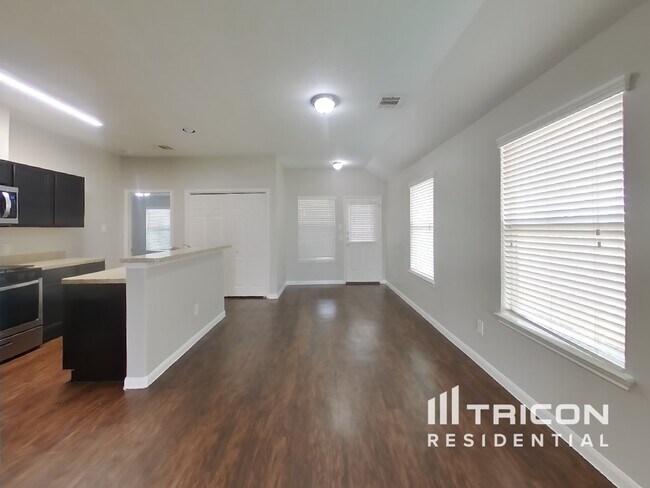 Foto del edificio - 21447 Ryans Path Ln