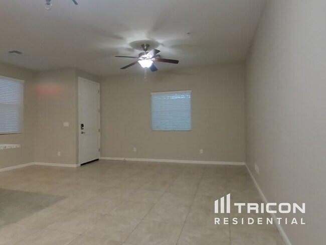 Foto del edificio - 12548 W Hummingbird Terrace