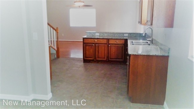 Building Photo - 10481 Lucaya Dr