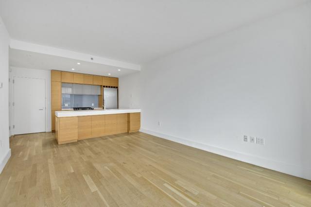 Foto del edificio - 1 bedroom in Brooklyn NY 11217