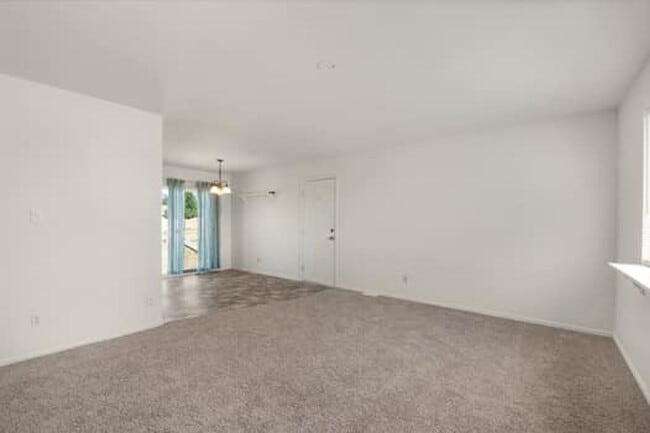 Building Photo - 4 br, 2 bath House - 9430 Bar B Road