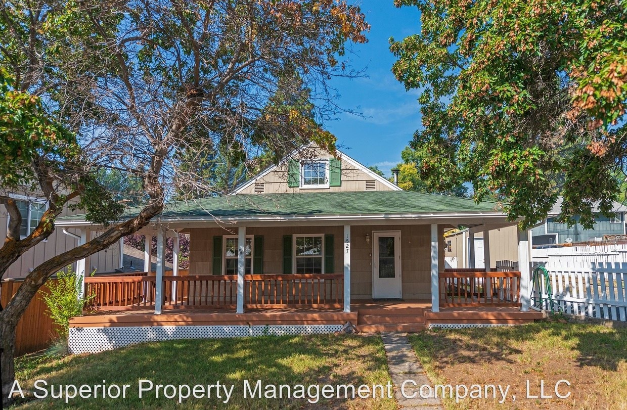 Primary Photo - 3 br, 1.5 bath House - 1527 NW 10th St.