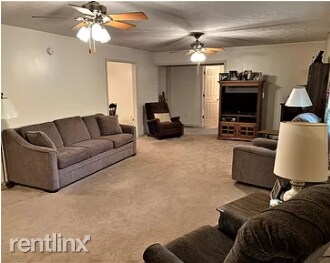 Foto del edificio - 3 br, 2 bath House - 259 Jay Dr