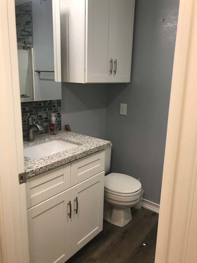 Building Photo - 288 Wildberry Dr