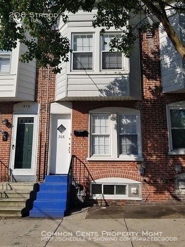 Primary Photo - 208 Stroud St