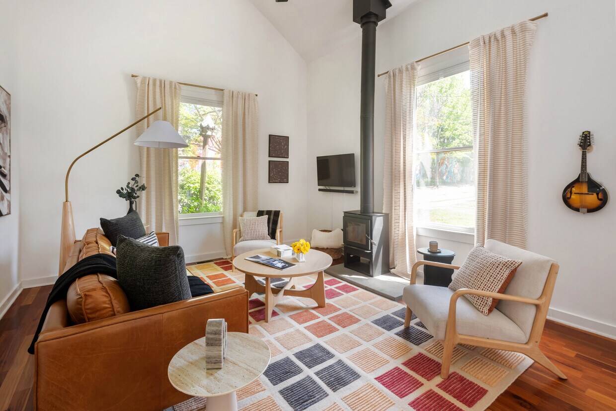Foto principal - 685 Wylie St SE