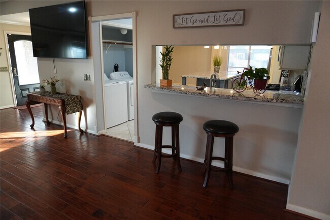 Foto del edificio - 3338 Eagle Ridge Way
