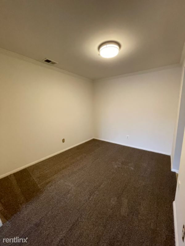 Foto del edificio - 1 br, 1 bath Condo - 7909 Coriander Drive