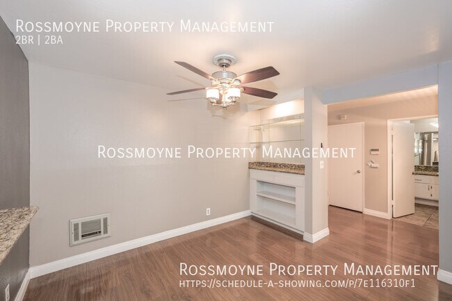 Building Photo - 2 Bed 2 Bath 1st Floor Condo Unit