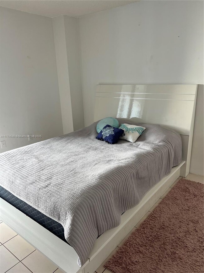 Foto del edificio - 20515 E Country Club Dr
