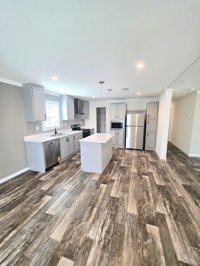 Building Photo - Brand-New Home 3 Bedroom 2 Bathroom