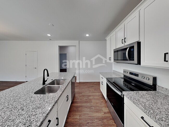 Foto del edificio - 15074 W Sherman St