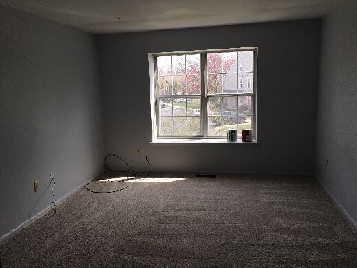 Building Photo - 1103 Yarmouth Ln