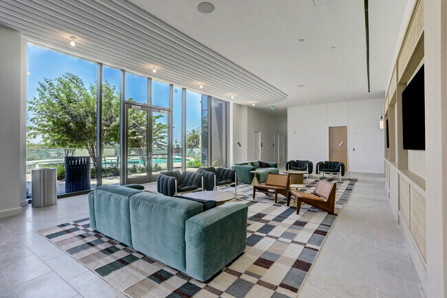Foto del edificio - 44 East Ave