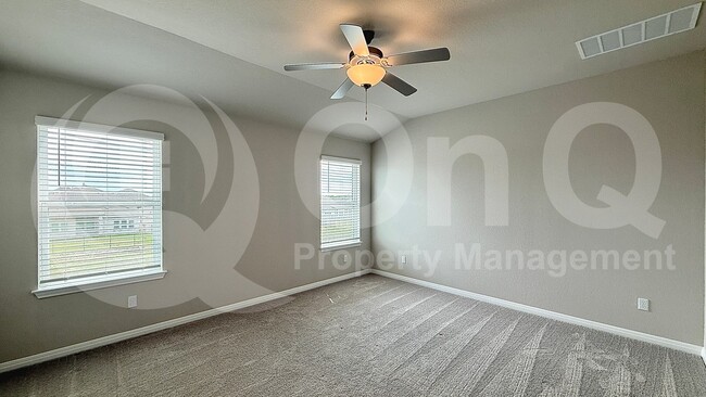 Building Photo - 1850 Settlers Glen Dr