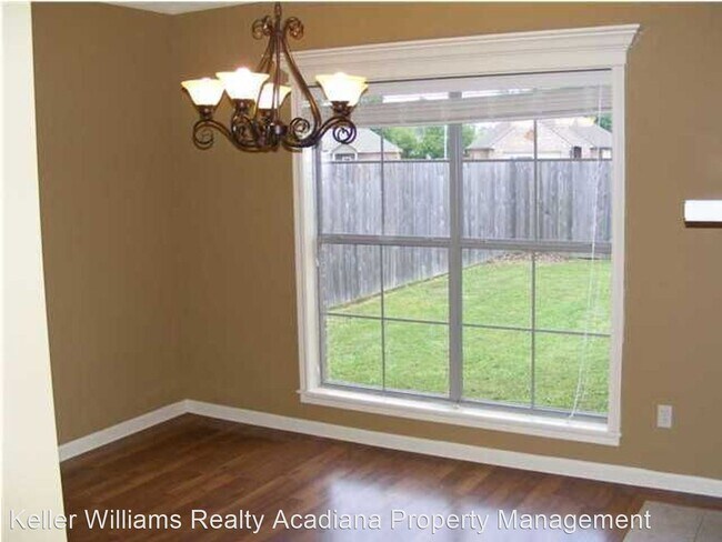 Foto del edificio - 3 br, 2 bath House - 206 Rue Aubin