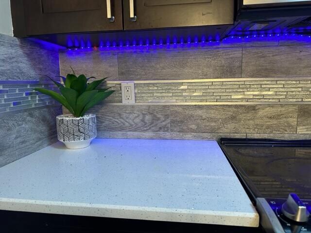 Foto del edificio - 5584 NW 59th Pl