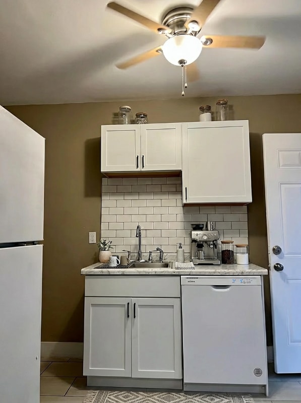 Foto del edificio - 177 W Rundell St