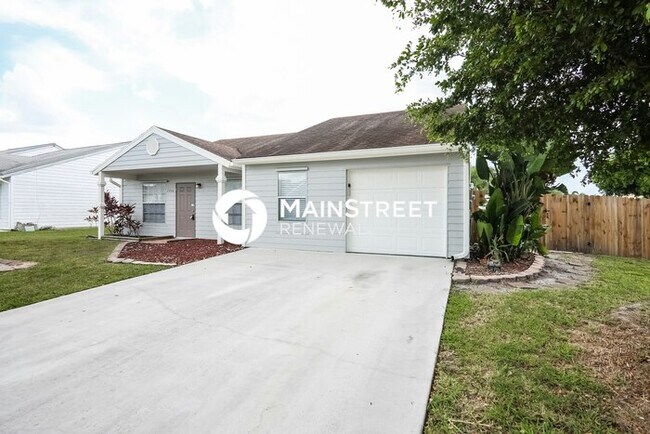Foto del edificio - 3 Bedroom Pet-Friendly Home in Lake Worth, FL with Main Street Renewal