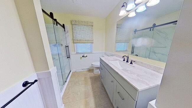 Building Photo - Semi-Detached 2 Bedroom Townhome