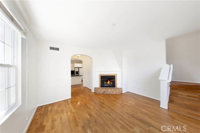 Building Photo - 53 Bower Tree