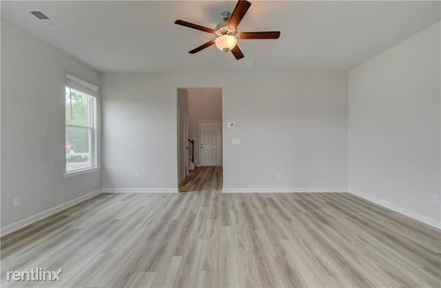 Building Photo - 4 br, 3 bath House - 2736 R Malton Way