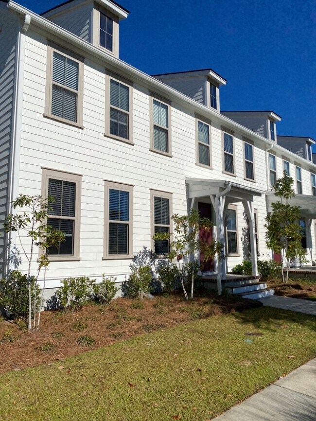 Foto del edificio - 250 Oak Park St