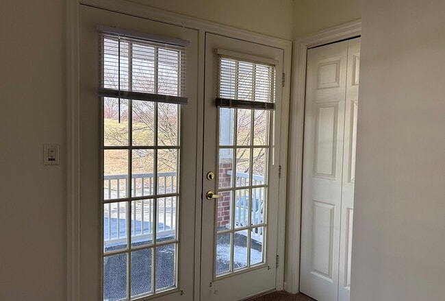 Doors to Porch - 405 Blossom Dr