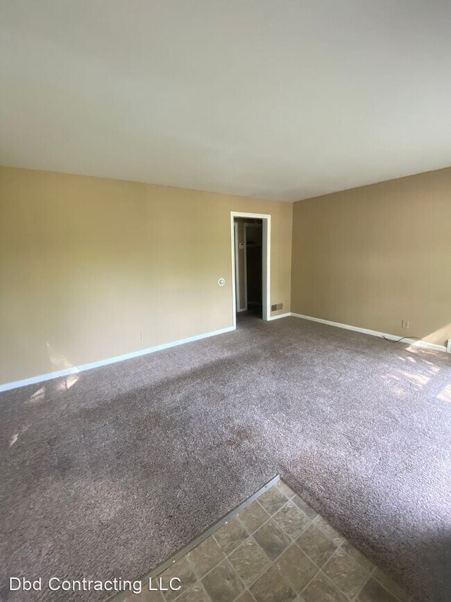 Foto del edificio - 3 br, 1 bath House - 4336 Spatz Ave