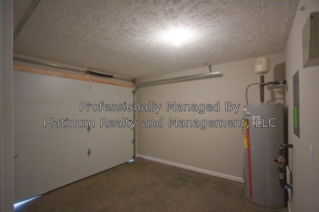 Building Photo - 133 Melbourne Dr
