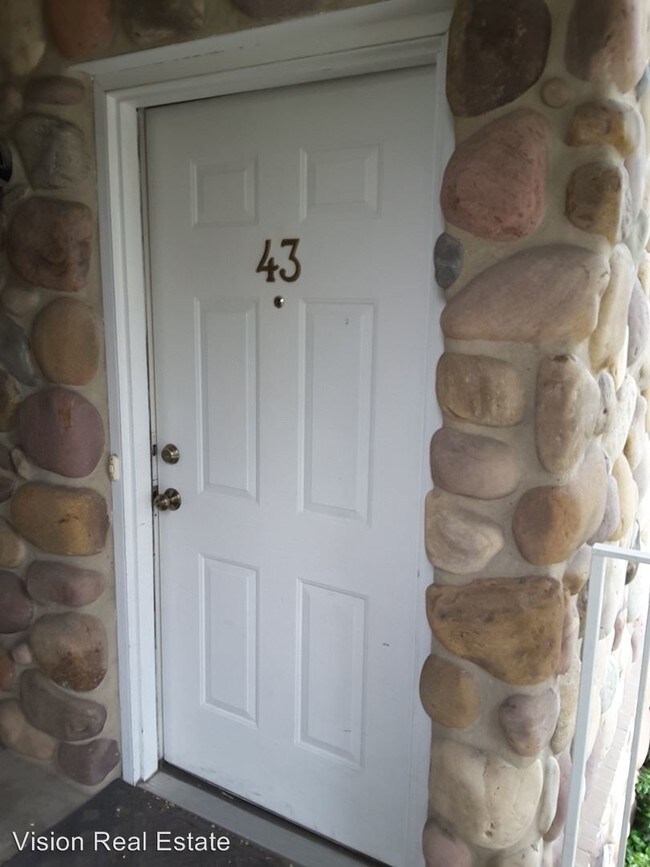 Foto del edificio - 3 br, 2 bath House - 1245 N Riverside #43