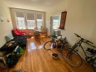 Foto del edificio - 90 Brainerd Rd