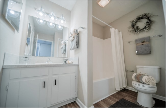 Foto del edificio - Willow Creek Apartments