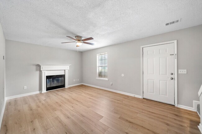 Foto del edificio - 112 Woodberry Ct