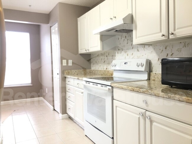 Foto del edificio - 695 Winding Stream Way