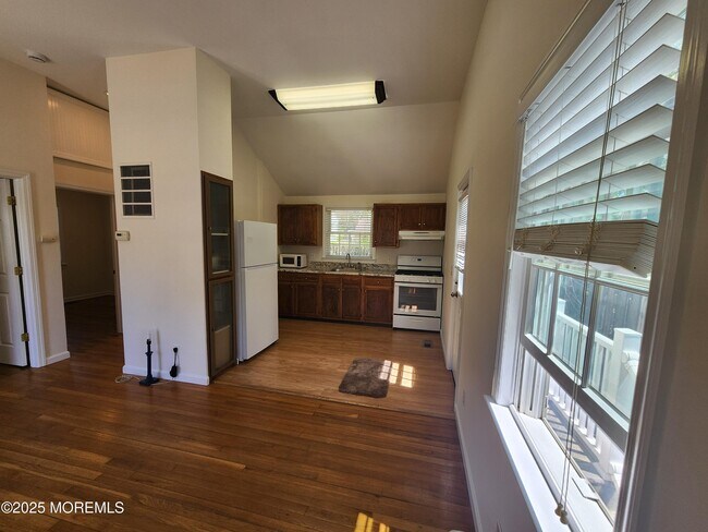 Foto del edificio - 21 Coolidge Dr
