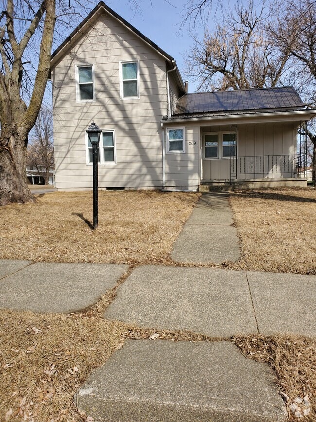 Apartments For Rent in Alton IA 1 Rentals