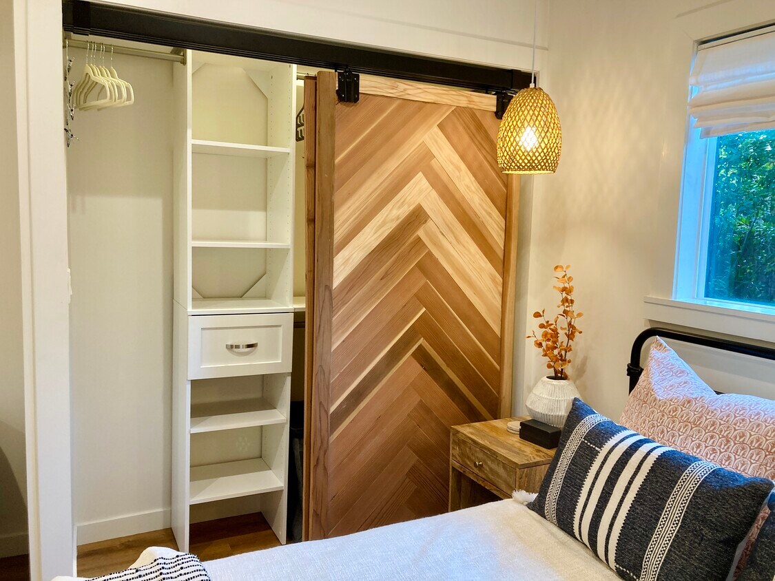 5265 Loleta Ave, Unit Half CommunityApartment in Los Angeles, CA