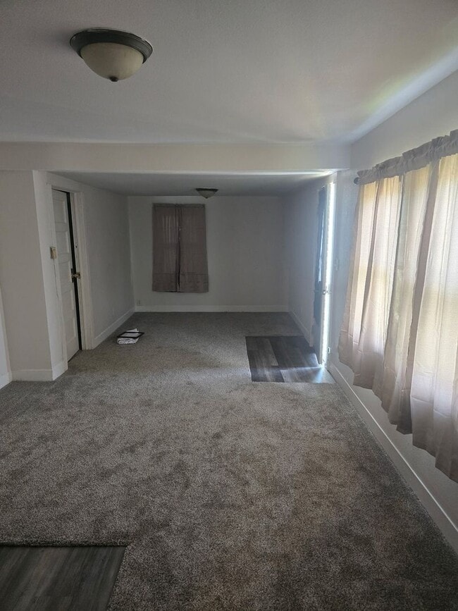 Building Photo - Charming 2BR House in Lusk
