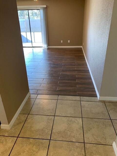 Entry - 2130 W Silver Hill Ln
