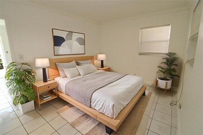 Foto del edificio - 1341 NE 5th Terrace