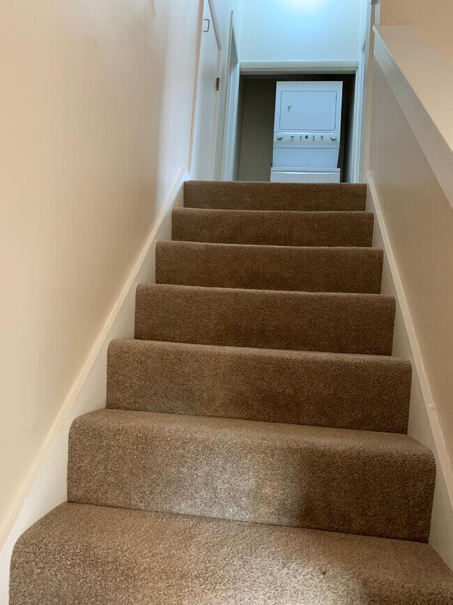 61 Franklin Hts, Rochester, NH 03867 Townhome Rentals in Rochester NH