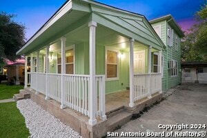 Foto del edificio - 333 Haggin St