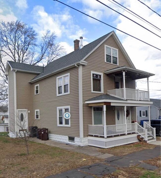 Building Photo - 36 Fowler St