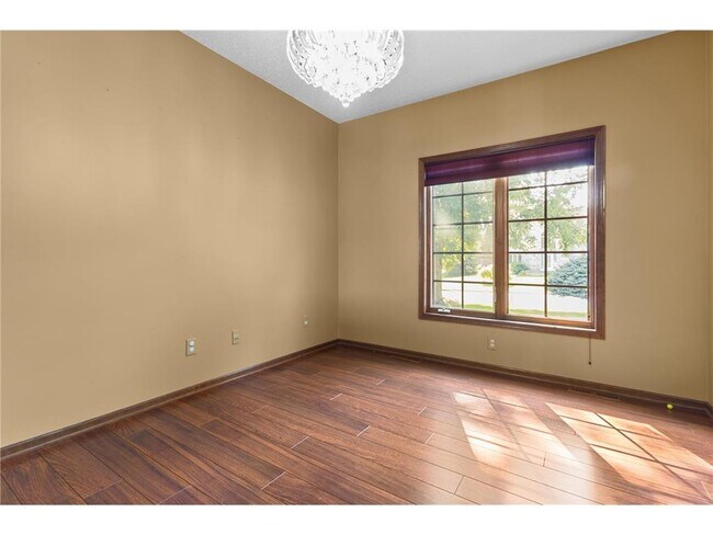 Foto del edificio - 2704 118th Ct NE