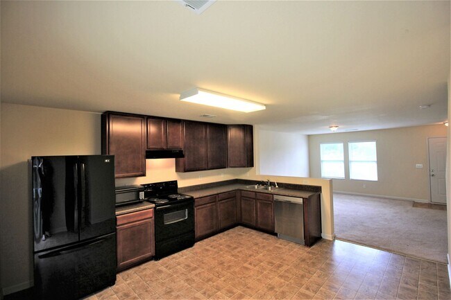 Foto del edificio - Available For Immediate Move-In!