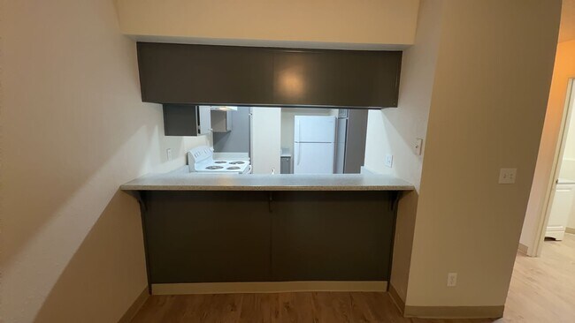 Foto del edificio - 2348 Pinedale Ave