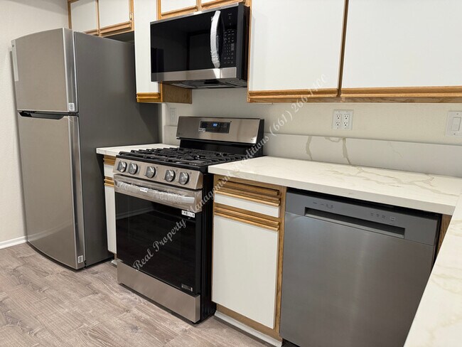 Foto del edificio - 44514 15th St E