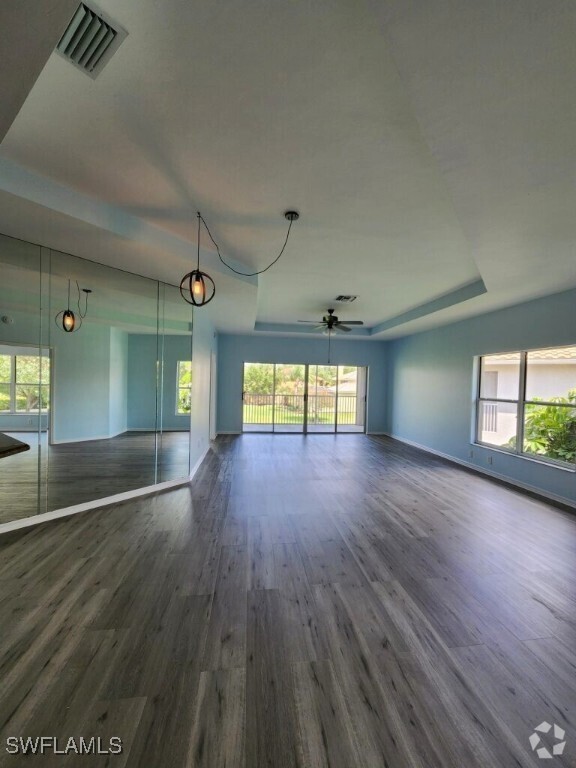Building Photo - 11408 Quail Village Way